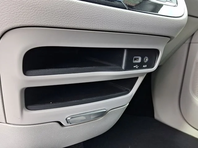 Used 2018 Red Chrysler Touring Plus image 23