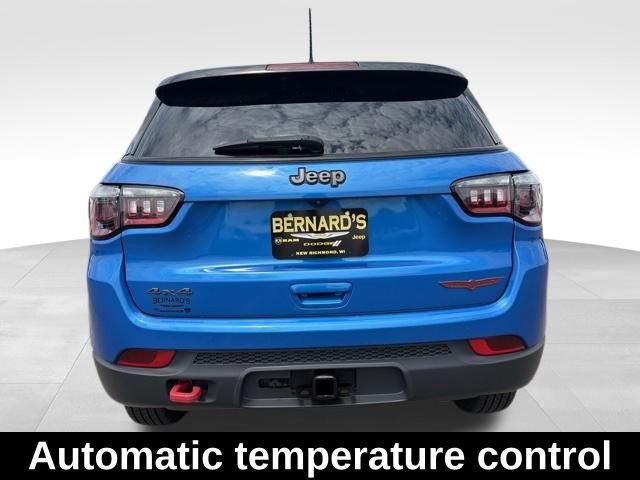 Used 2022 Blue Jeep Trailhawk image 8