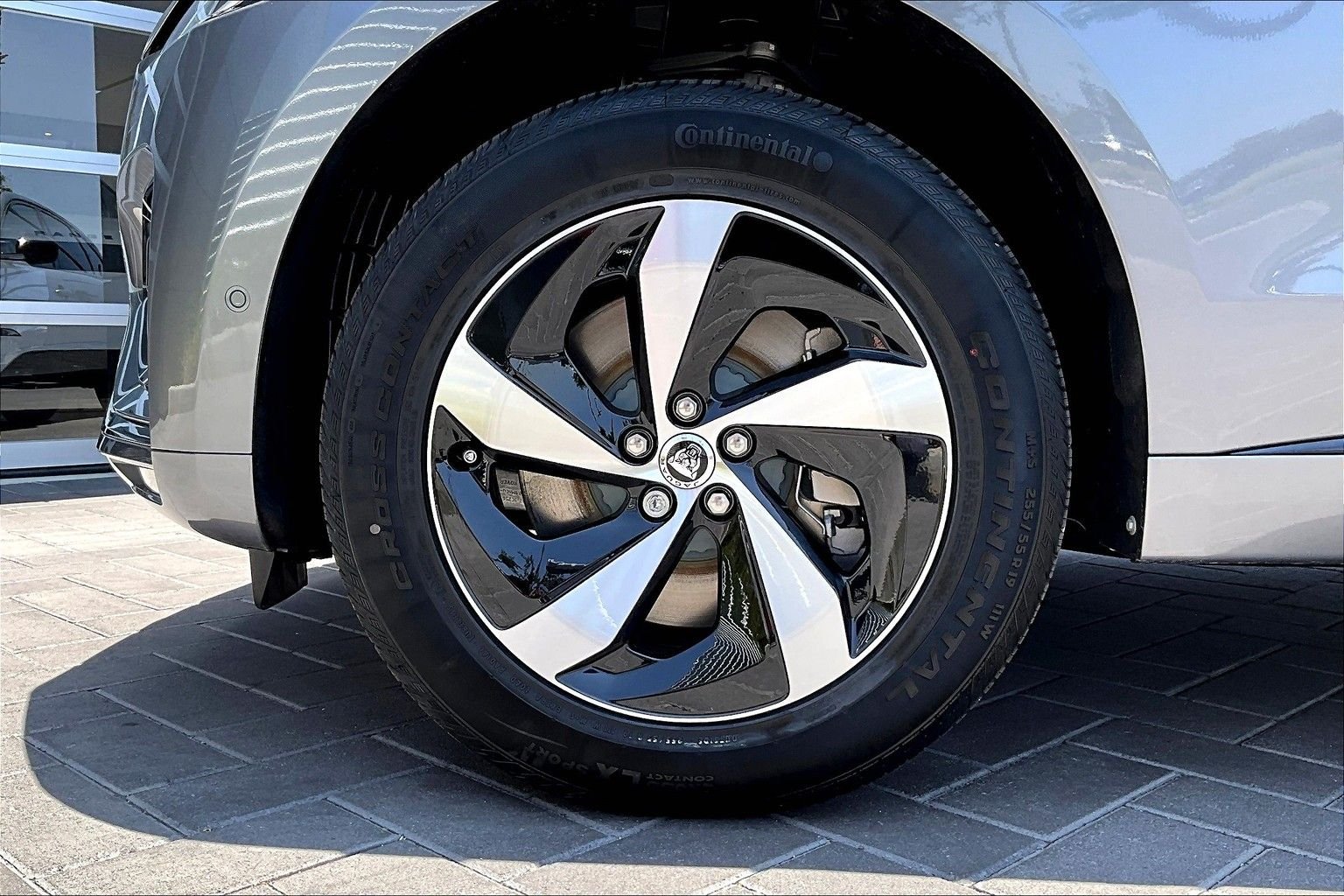 2026 Jaguar F-Pace R-Dynamic S - Photo 12
