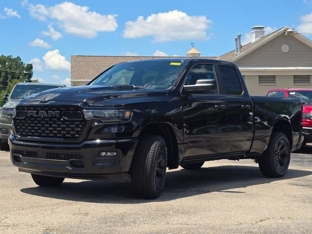 New 2026 Diamond Black Crystal Pearlcoat Ram Express image 23