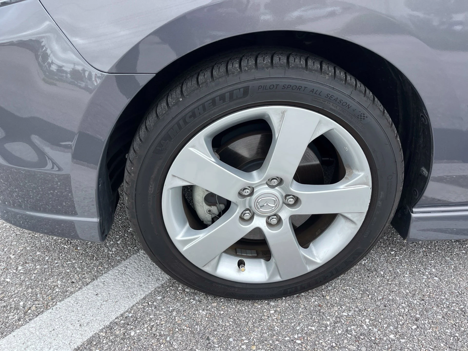 Used 2007 Galaxy Gray Mica Mazda Sport image 8
