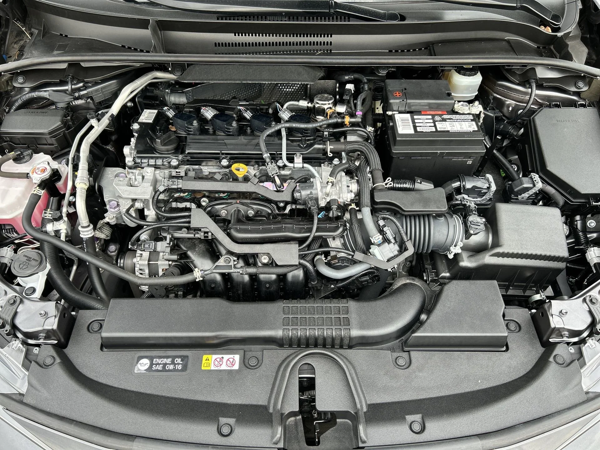 Used 2022 Magnetic Gray Metallic Toyota SE image 17