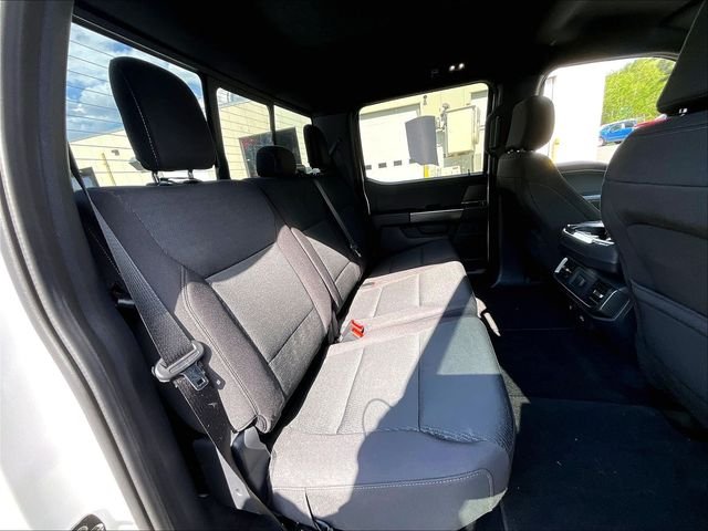 Used 2024 White Ford XLT image 22