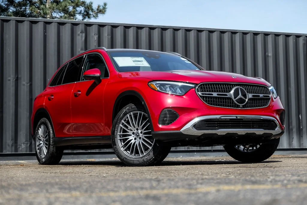 2026 Mercedes-Benz GLC GLC 300 4MATIC's photo