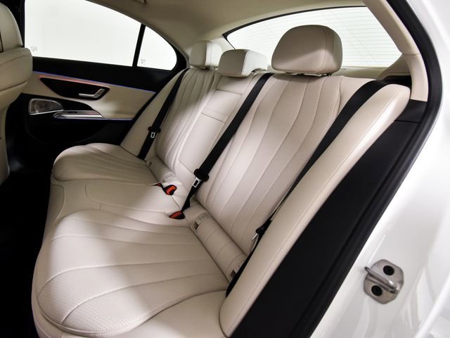 New 2026 Polar White Mercedes-Benz E 450 image 49