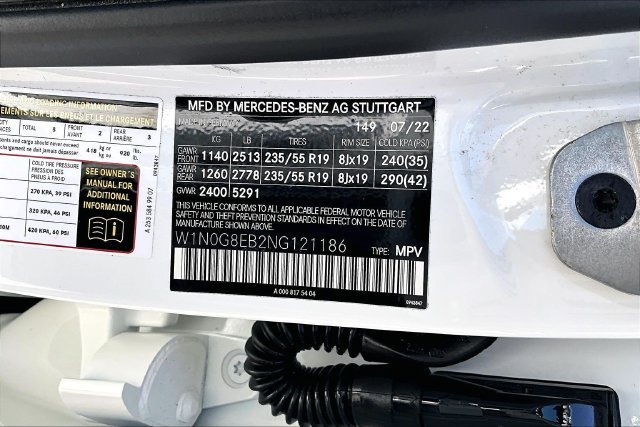 Certified Used 2022  Mercedes-Benz GLC 300 image 29