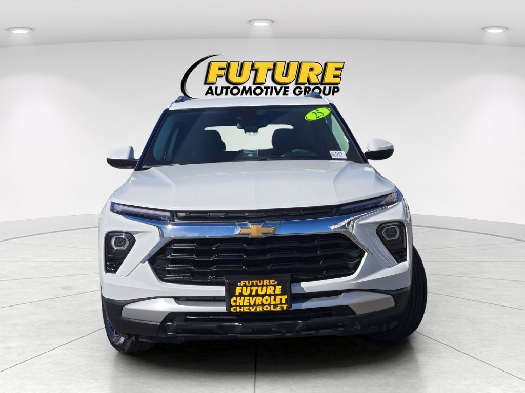 Used 2025 White Chevrolet LT image 2