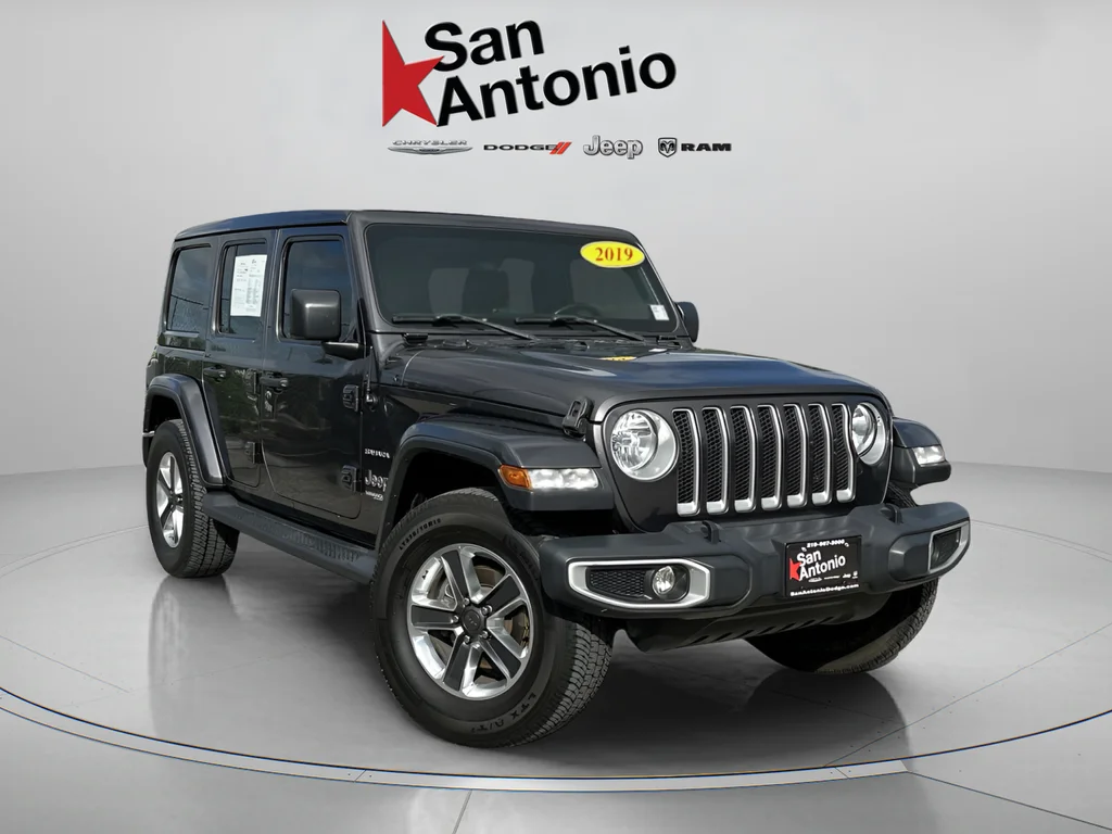 2019 Jeep Wrangler Sahara's photo