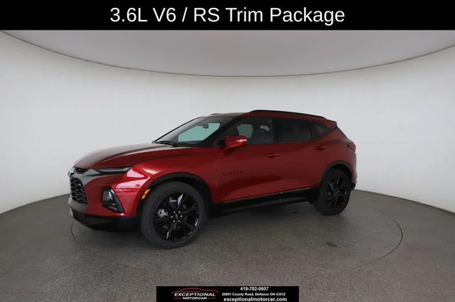 Used 2021 Red Chevrolet RS image 3