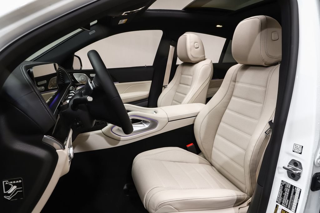 New 2026 MANUFAKTUR Moonlight White Metallic Mercedes-Benz GLE 450 image 9