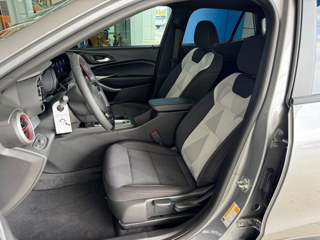 2026 Chevrolet Trax RS - Photo 17