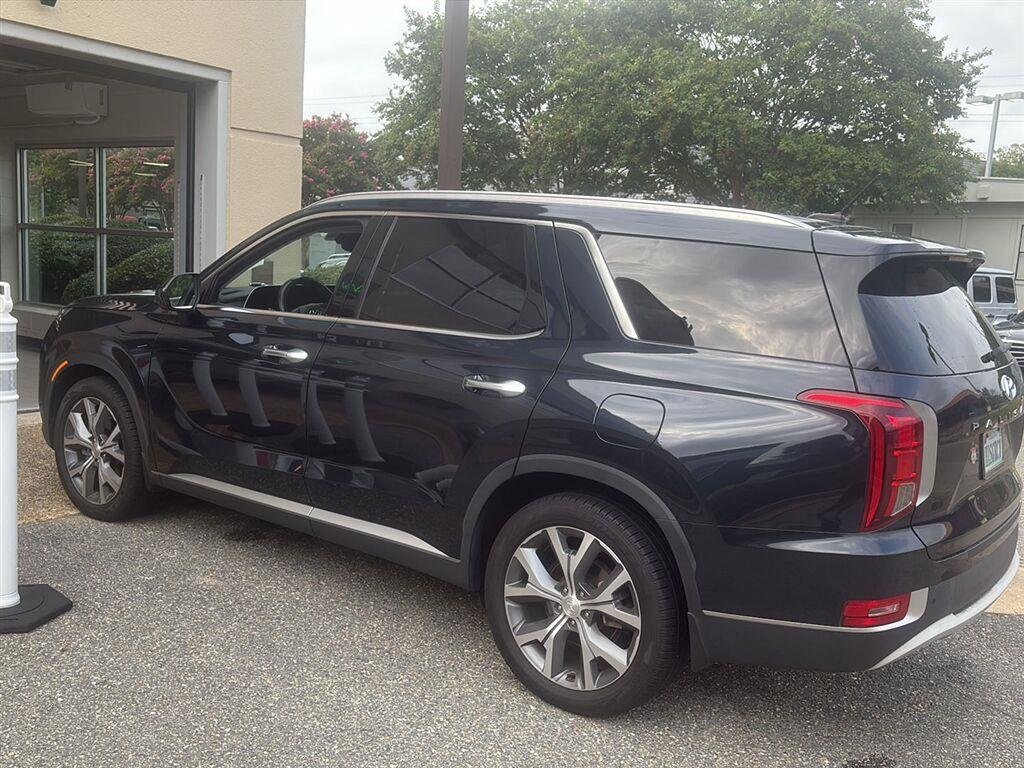 Used 2021 Moonlight Cloud Hyundai SEL image 4