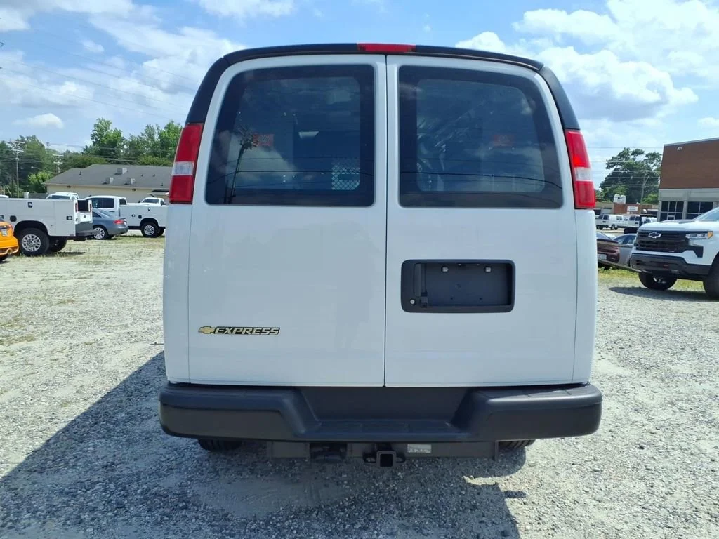 2026 Chevrolet Express Cargo Work Van - Photo 20