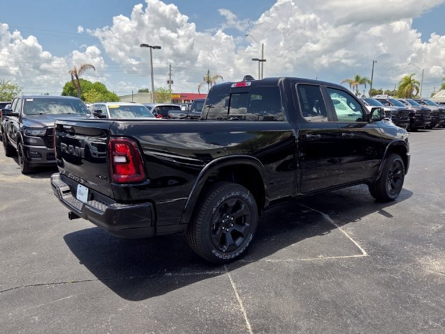 New 2026 Diamond Black Crystal Pearl-Coat Exterior Paint RAM Big Horn image 11