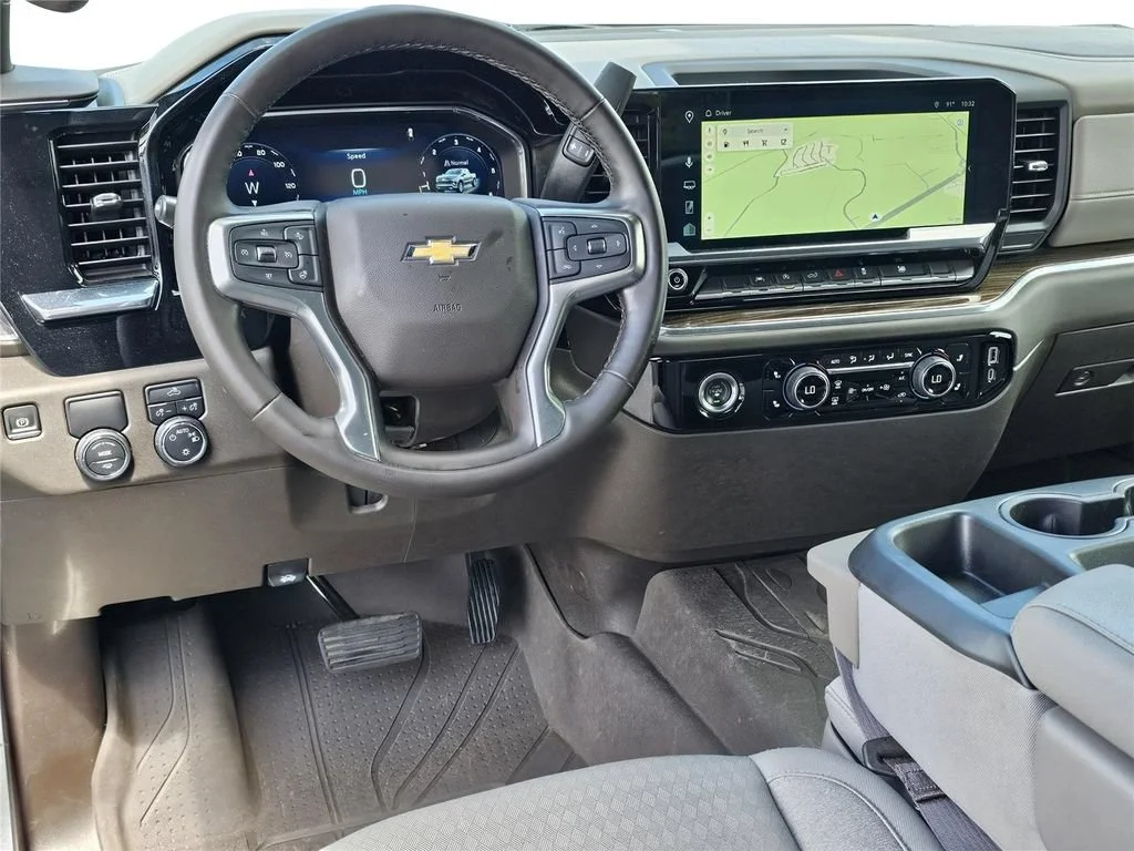 Used 2023 Sterling Gray Metallic Chevrolet LT image 32