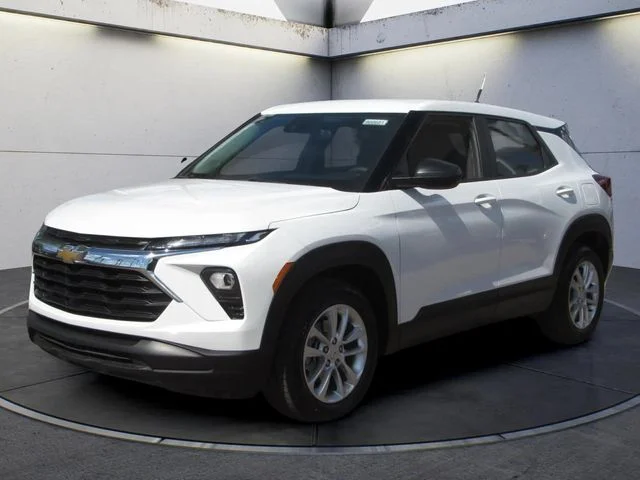 Used 2026 Summit White Chevrolet LS image 1
