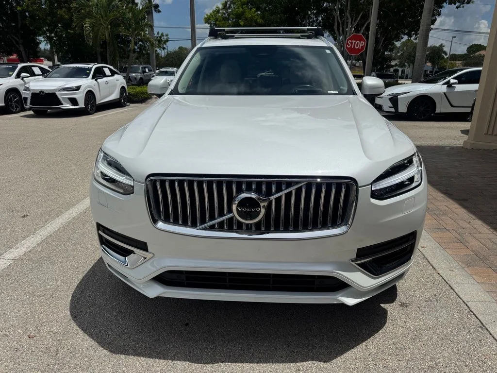 Used 2024 White Volvo Ultimate image 15