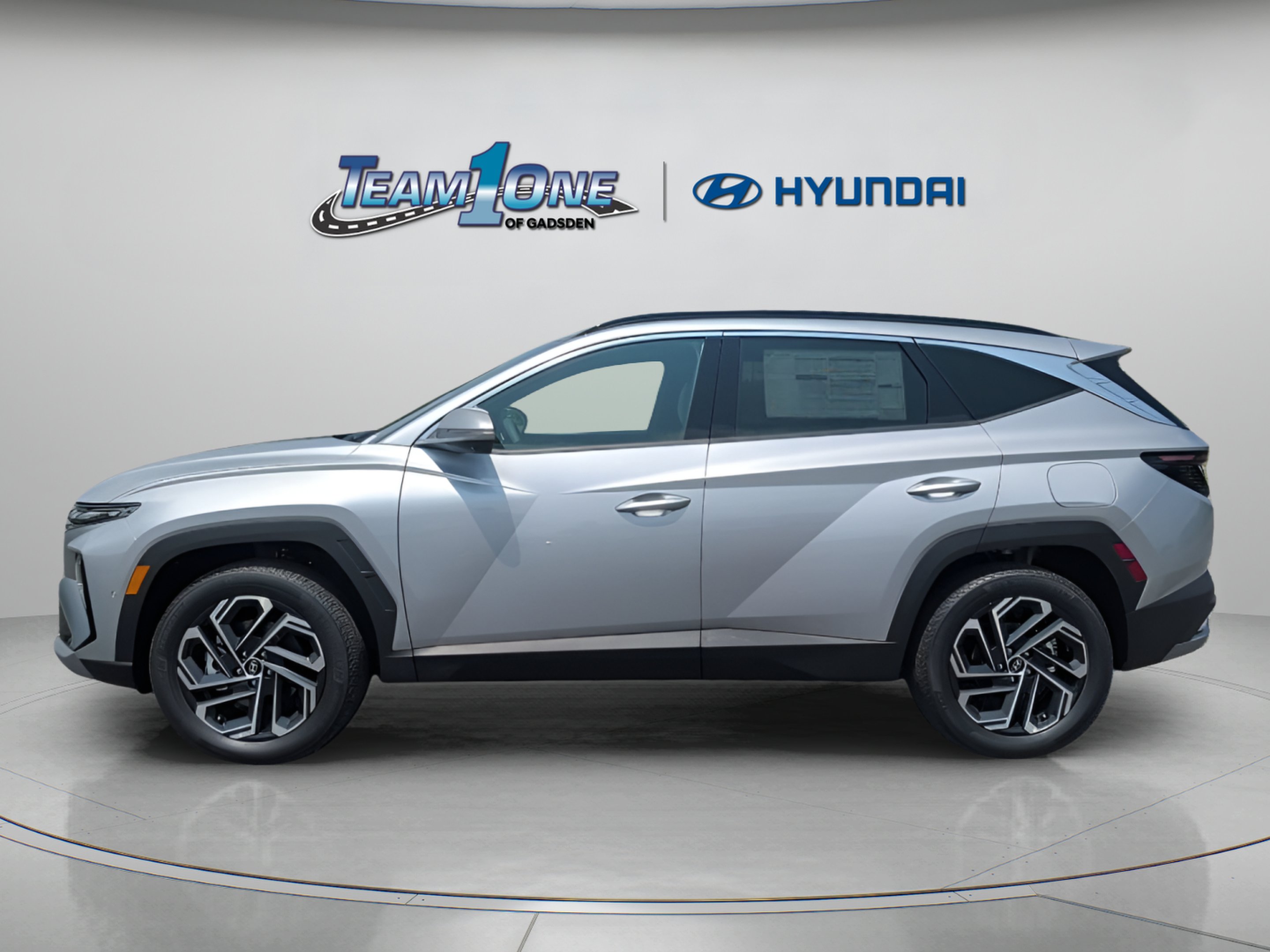 New 2026 Shimmering Silver Hyundai Limited image 5