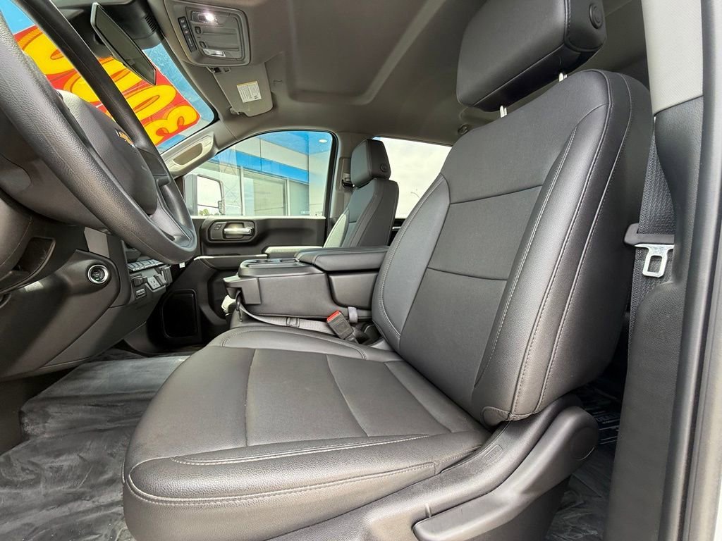 2025 Chevrolet Silverado 3500 HD Work Truck - Photo 30