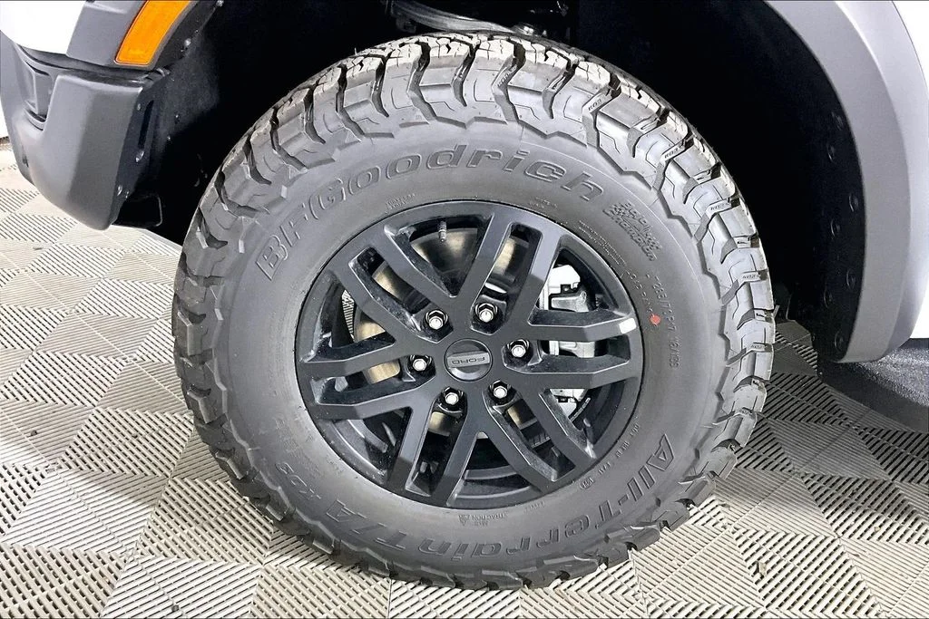 New 2026 White Ford Raptor image 11