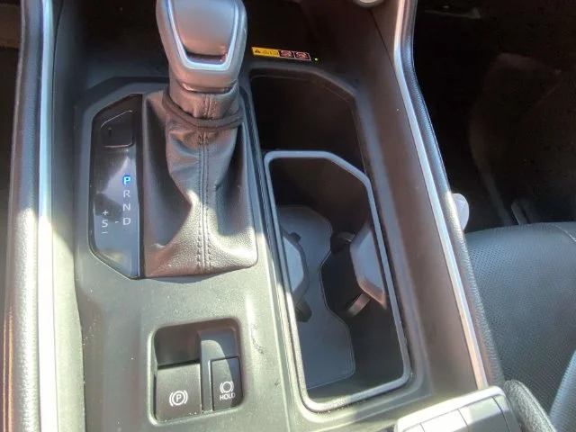 Certified Used 2025 Pearl Toyota Limited image 18