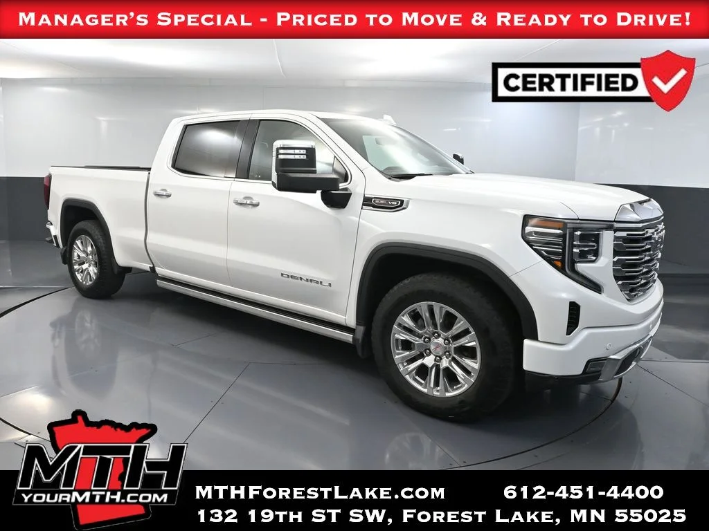 2023 GMC Sierra Denali 4WD Crew Cab Short Box's photo