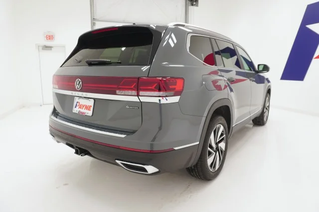 New 2026 Pure Gray Volkswagen 2.0T SEL image 5