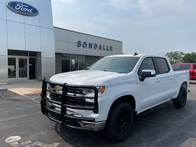 2022 Chevrolet Silverado 1500 LT 4x4 4dr Crew Cab 5.8 ft. SB w/1LT