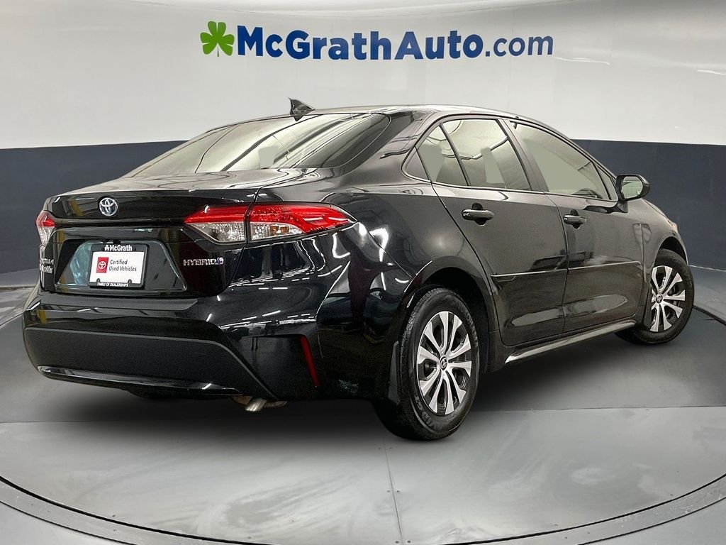 Used 2022 Black Toyota LE image 16