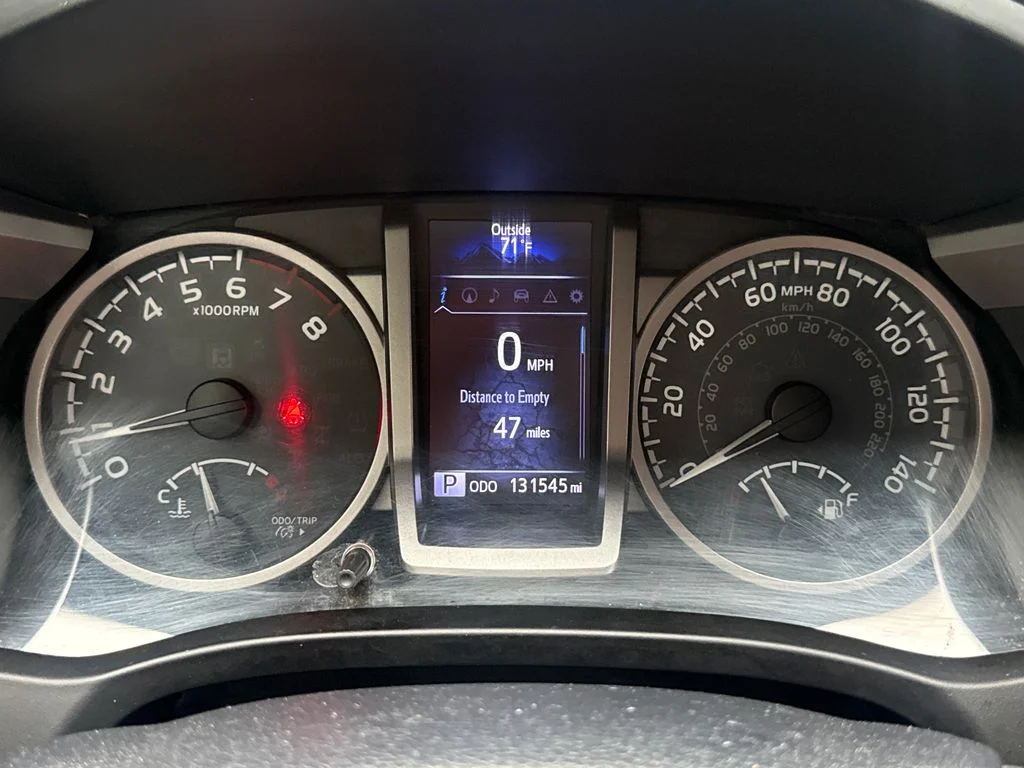 Used 2019 Magnetic Gray Metallic Toyota SR5 image 21