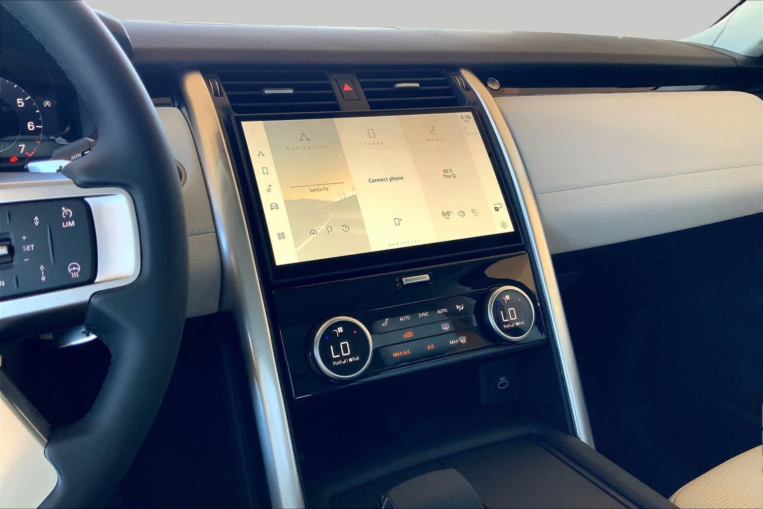 2024 Land Rover Discovery S - Photo 6