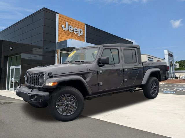 2025 Jeep Gladiator Sport S Auto's photo