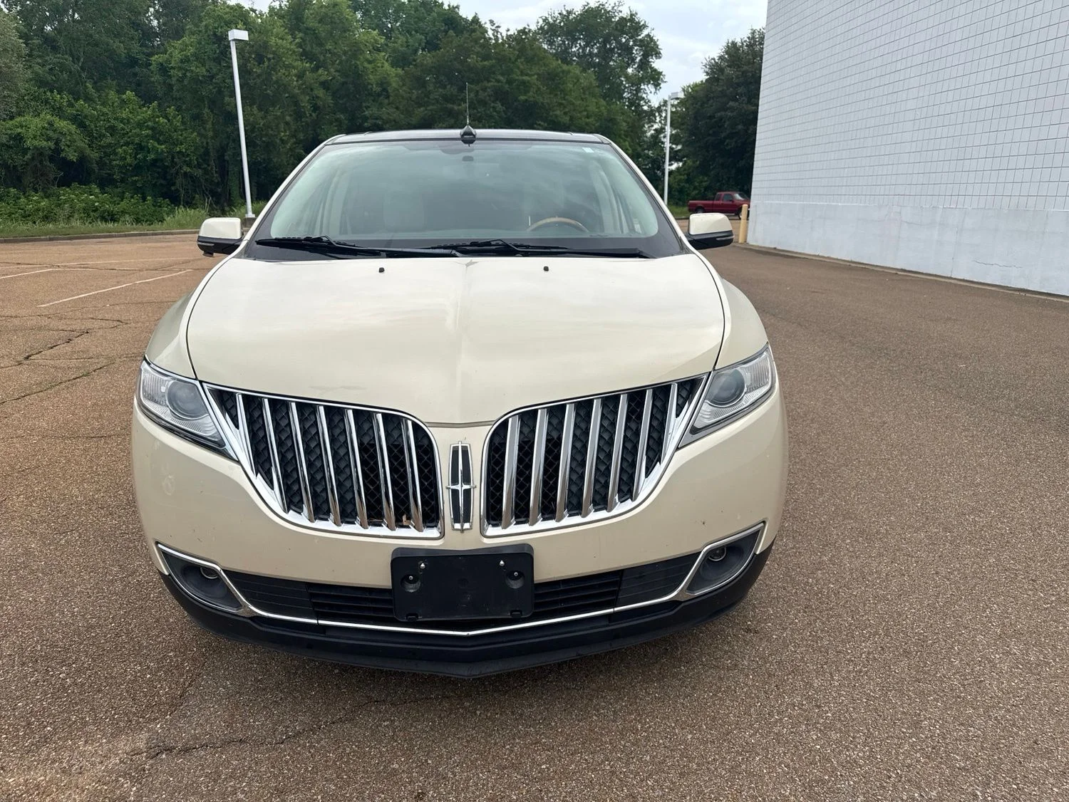 Used 2014 Lincoln MKX Base with VIN 2LMDJ6JK8EBL13160 for sale in Jackson, MS