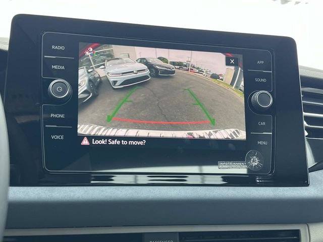 New 2026 White Volkswagen 1.5T SE image 14