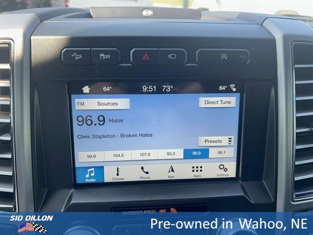 Used 2018 White Platinum Metallic Tri-Coat Ford Platinum image 15