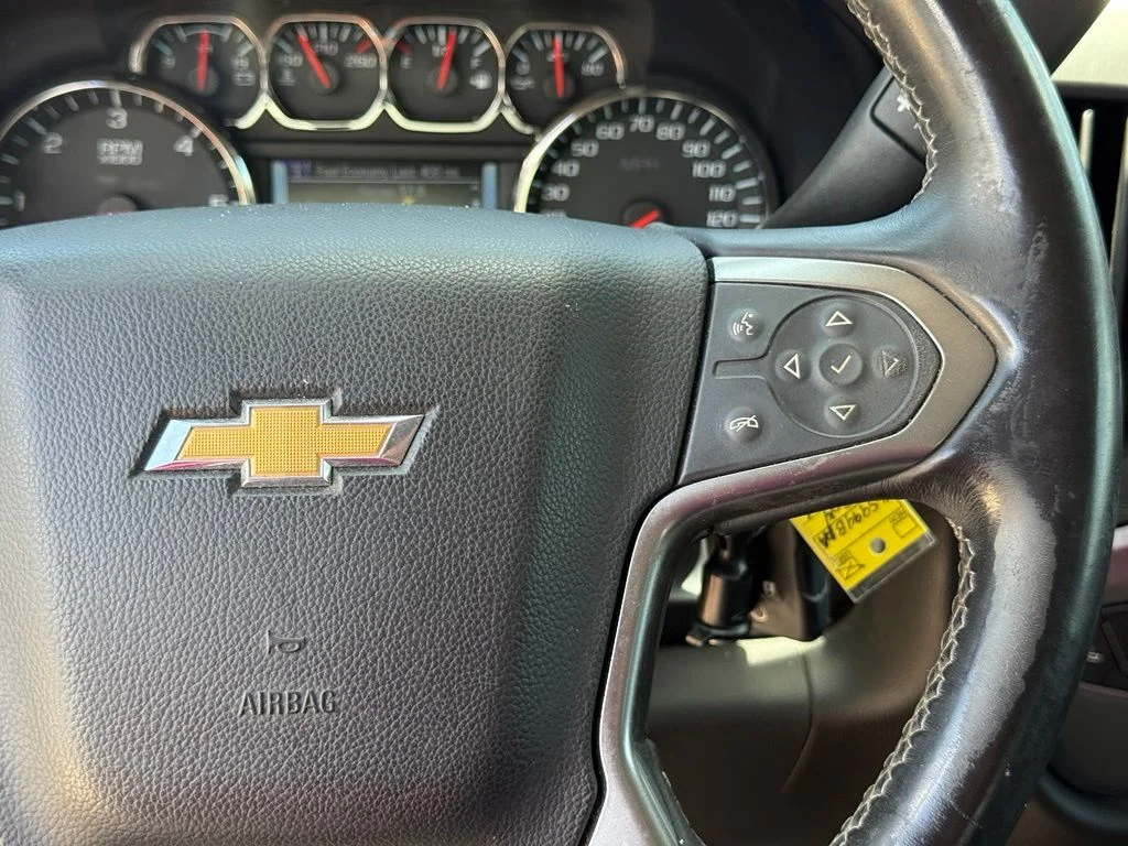 Used 2014 White Chevrolet LT image 17