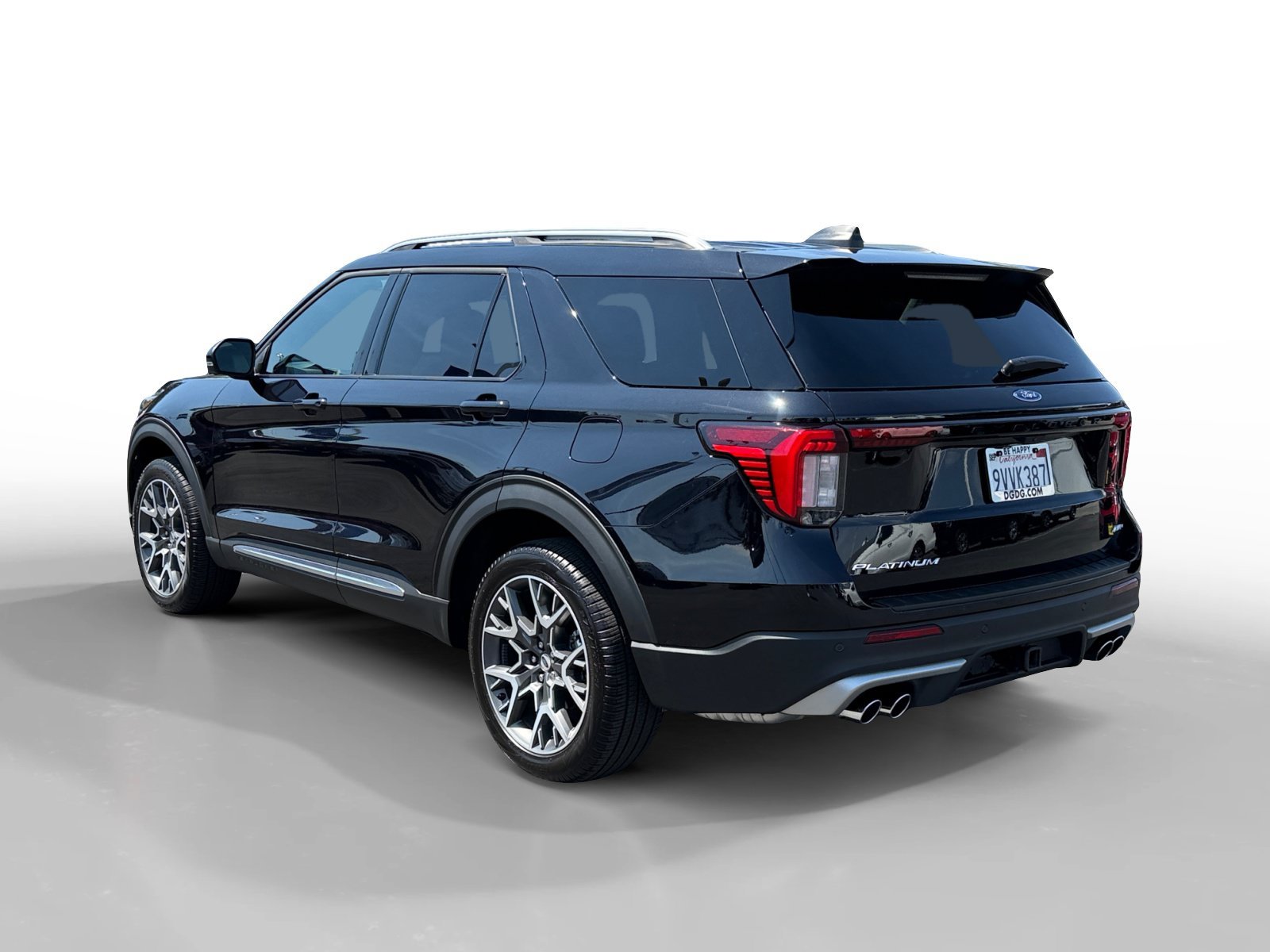 Certified Used 2025 Black Metallic Ford Platinum image 3