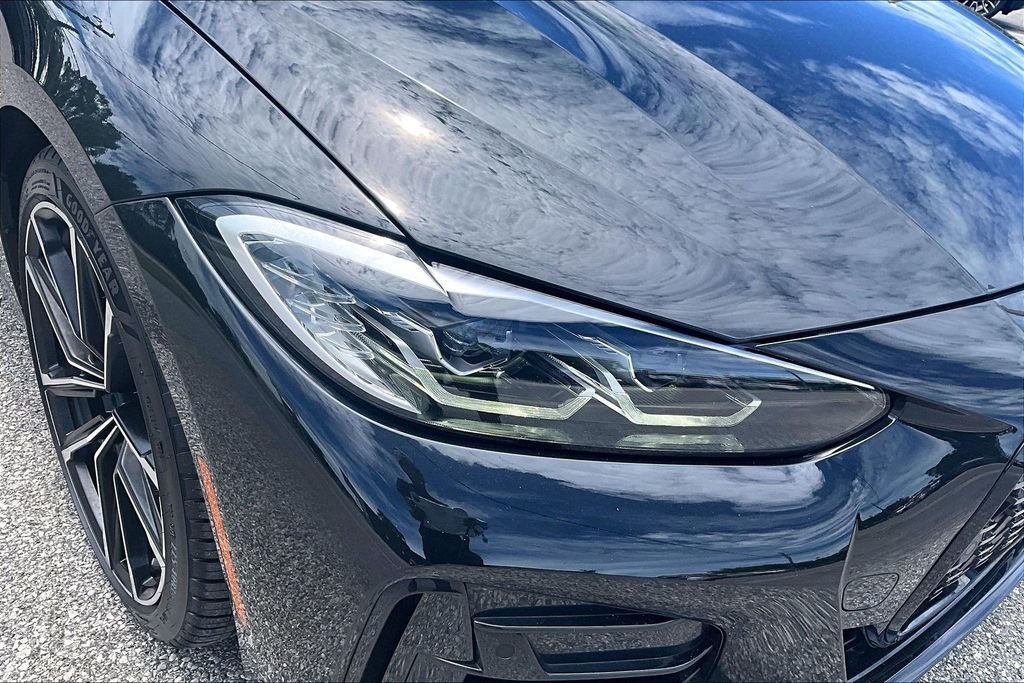 Used 2023 Black BMW M440i image 31