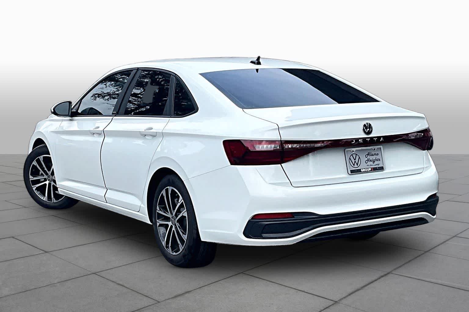 New 2026 Pure White Volkswagen 1.5T Sport image 12