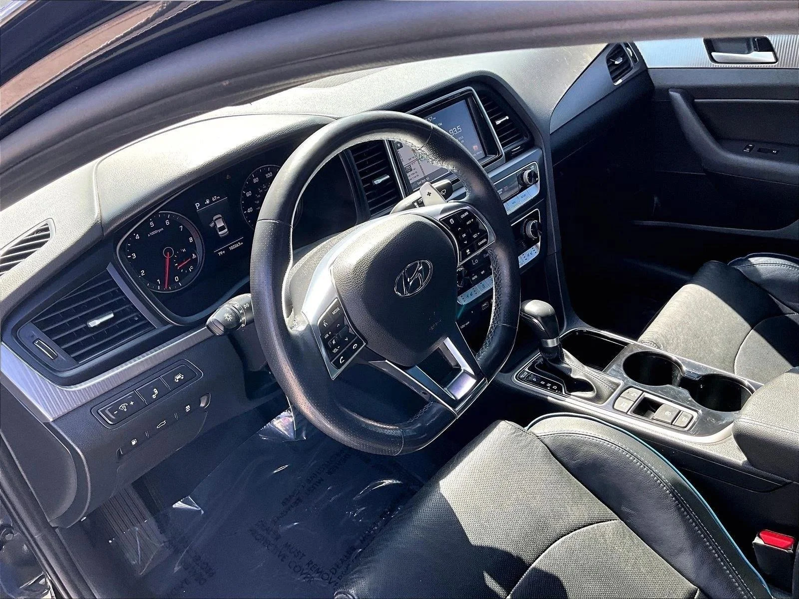 Used 2018 Phantom Black Hyundai Limited image 14