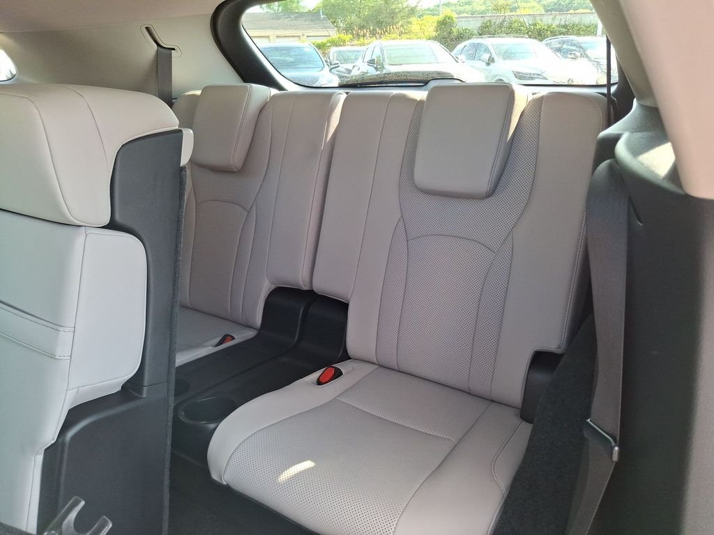 Used 2022 Black Lexus 350L image 26