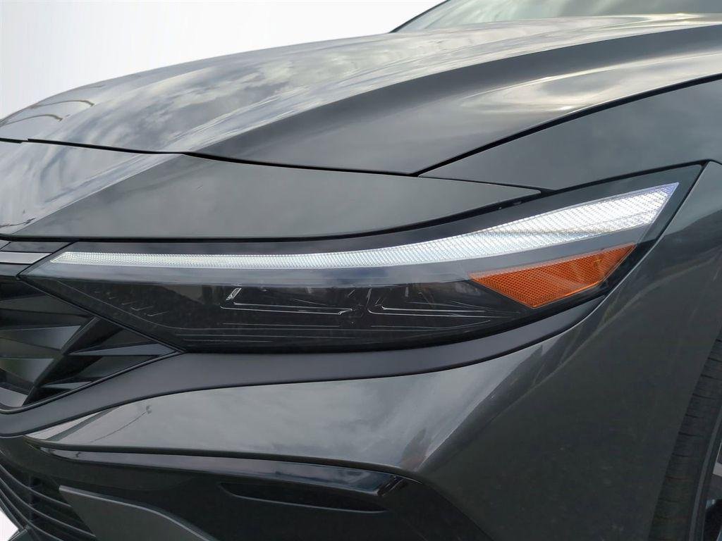 New 2026 Gray Hyundai Limited image 10