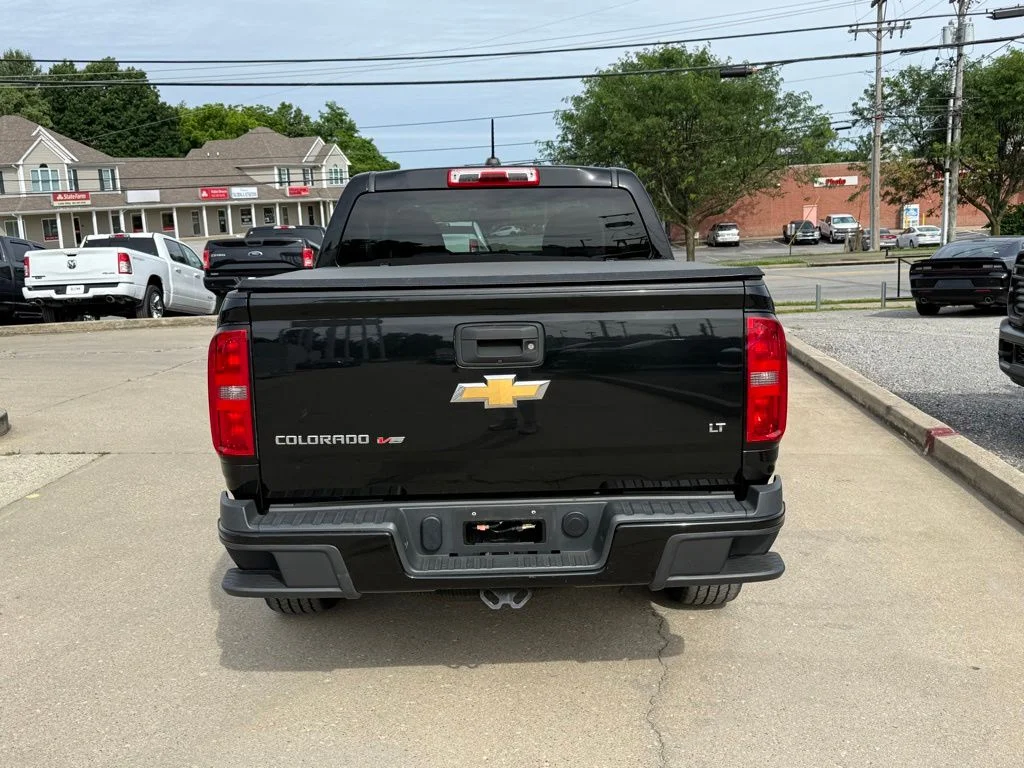 Used 2020 Black Chevrolet LT image 7