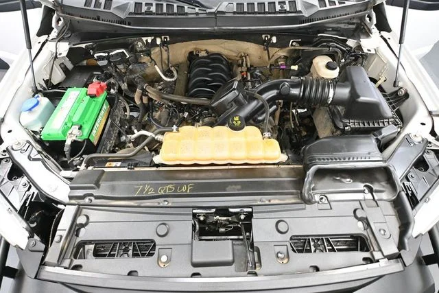 Used 2016 White Ford XL image 36