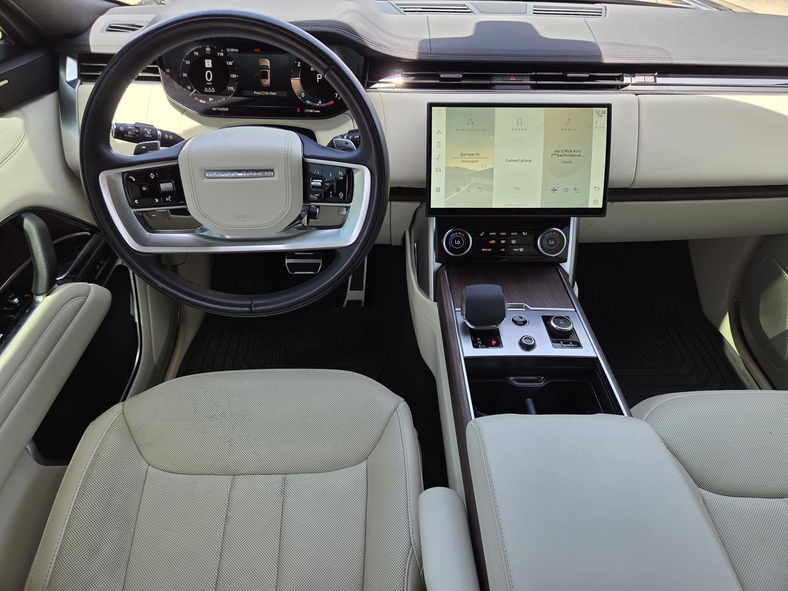 Used 2023 Santorini Black Metallic Land Rover SE image 13