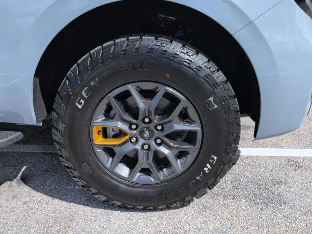 New 2026 Glacier Gray Metallic Tri-Coat Ford Tremor® image 11