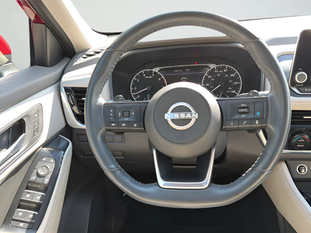 Used 2023 Red Nissan SL image 35