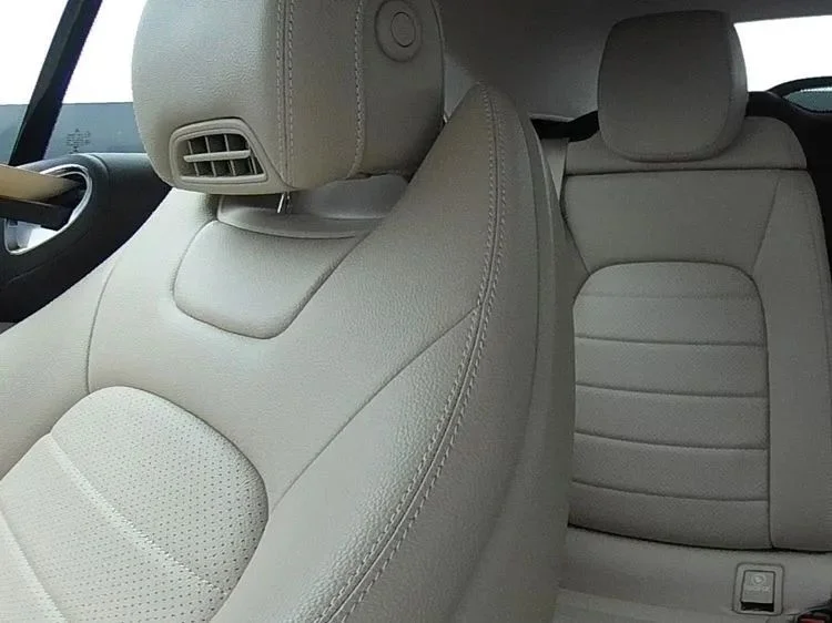 Used 2019 Blue Mercedes-Benz C 300 4MATIC® Cabriolet 2D image 15