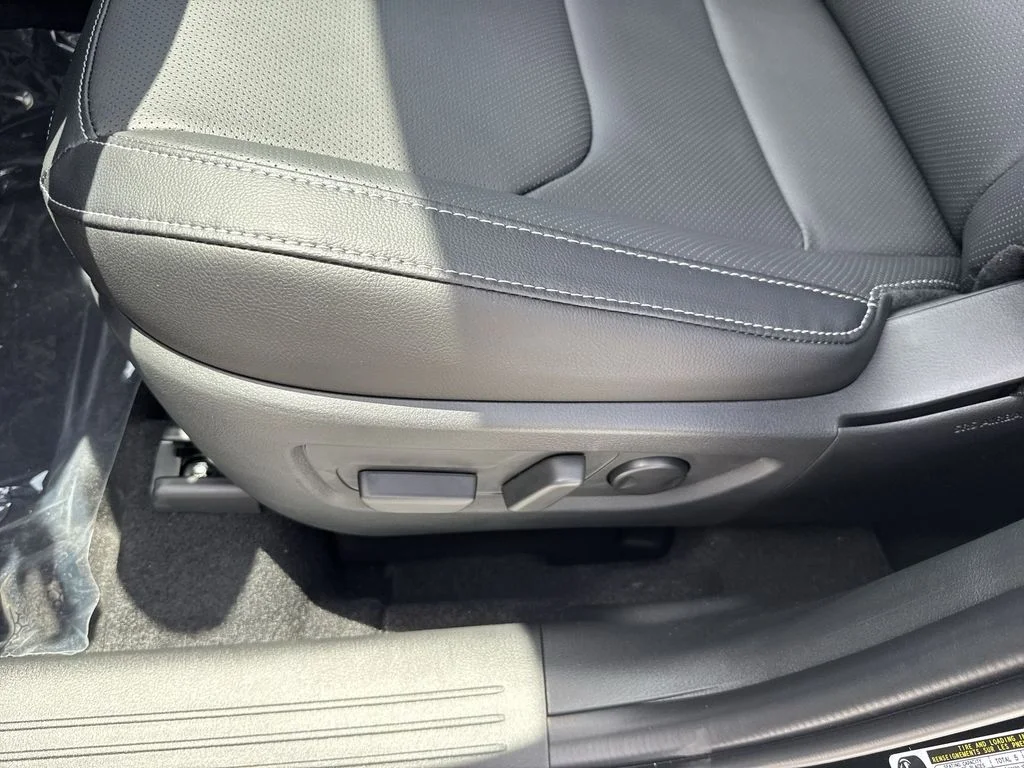 New 2026 Jet Black Mazda 2.5 S Premium Plus AWD image 41