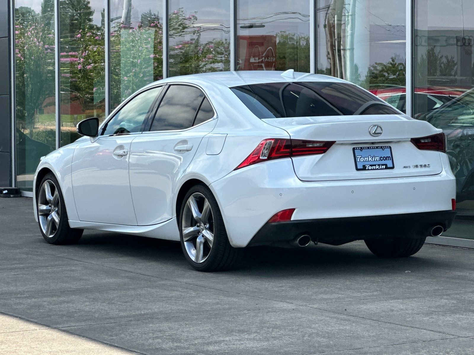 Used 2015 Ultra White Lexus 350 image 5